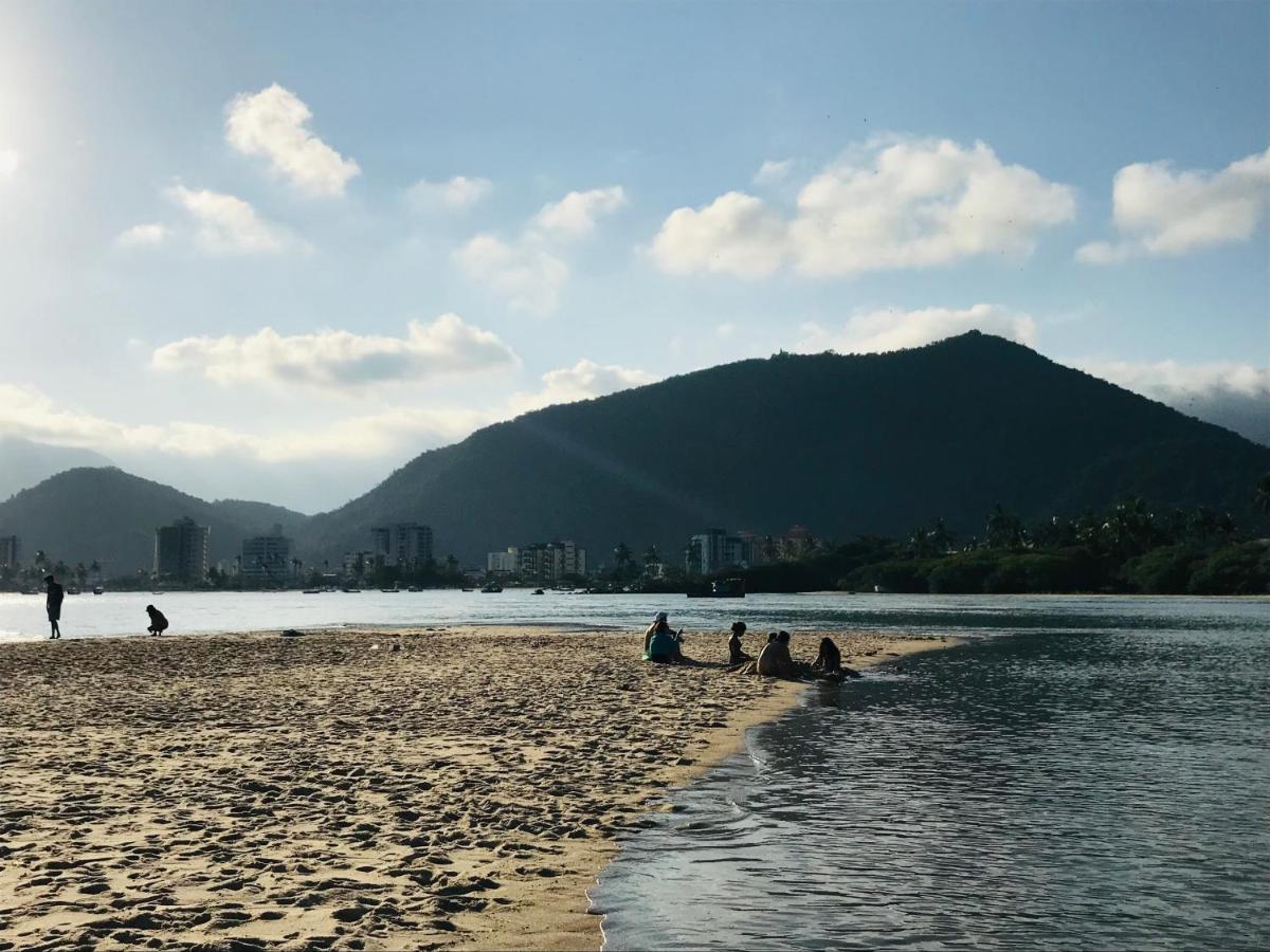 Apartamento Pe Na Areia Frente Para O Mar E Piscina Na Prainha كاراغواتاتوبا المظهر الخارجي الصورة